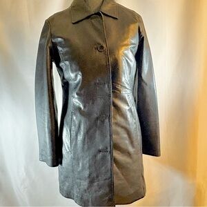 Wilson’s Elegant Vintage Black Leather Coat, Exquisite Condition, Lined, Small
